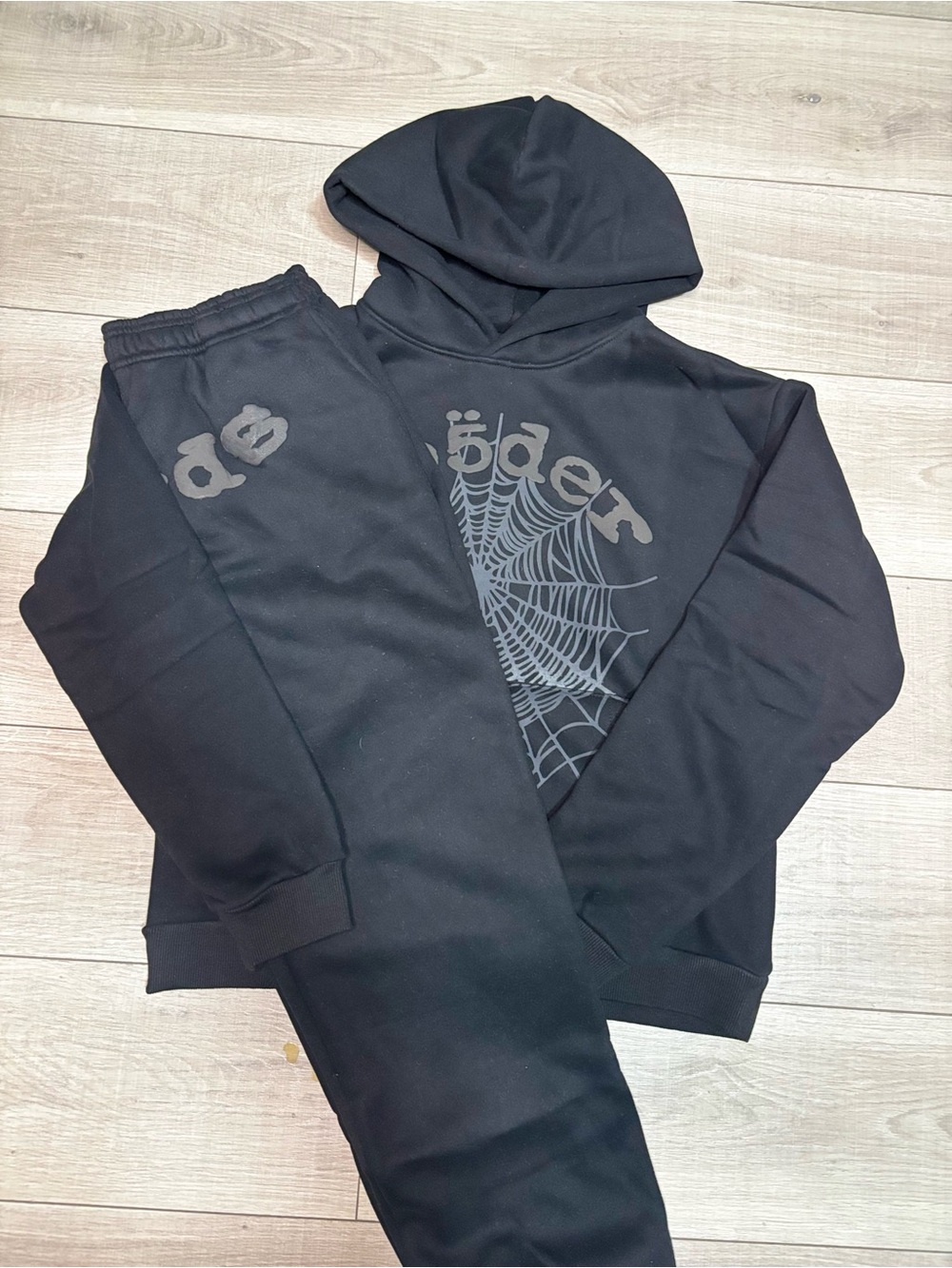 Black Sp5der set